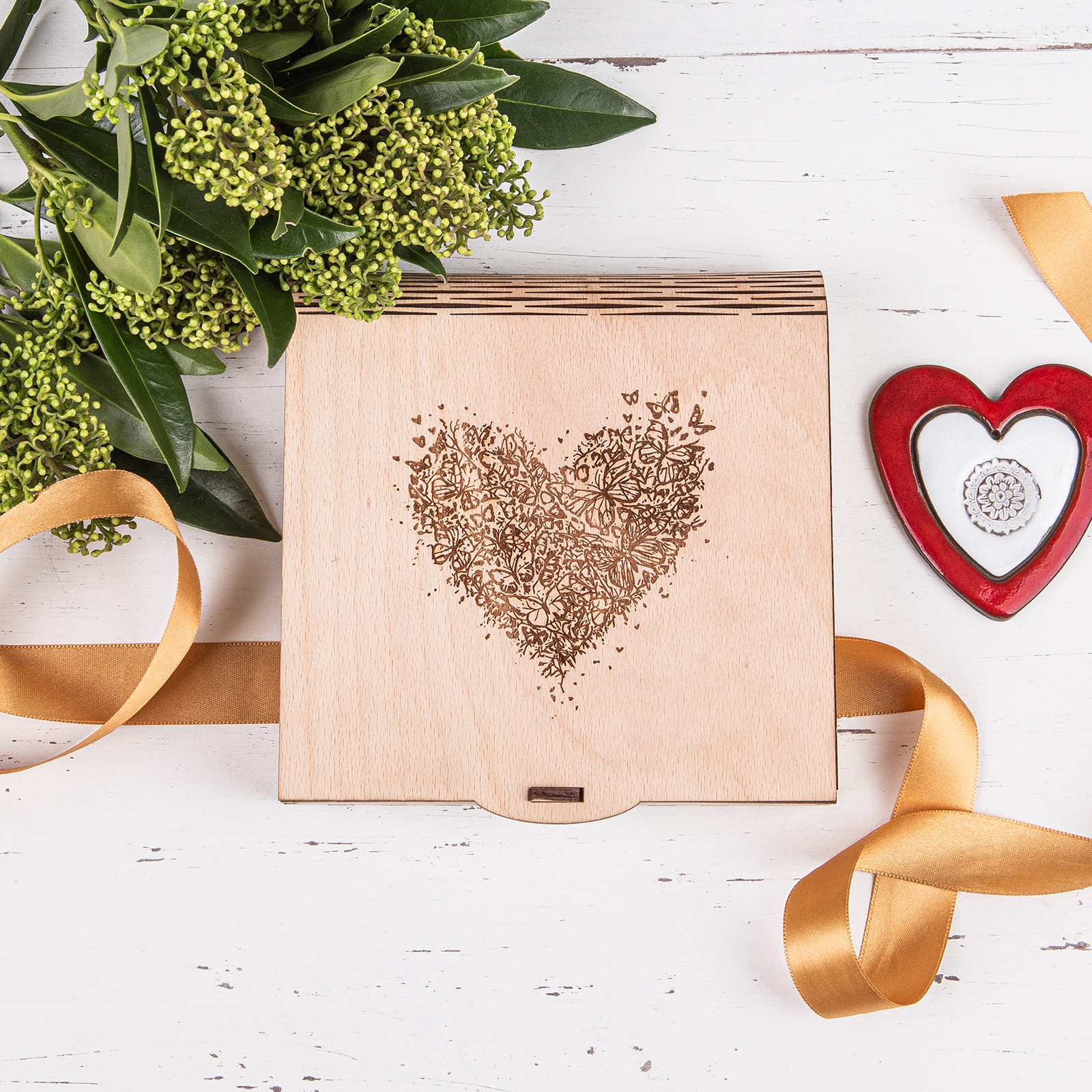 Malá čokoládová sada HOORAY v prémiovém dřevěném boxu Malá čokoládová sada HOORAY v prémiovém dřevěném boxu - Obrázek 2